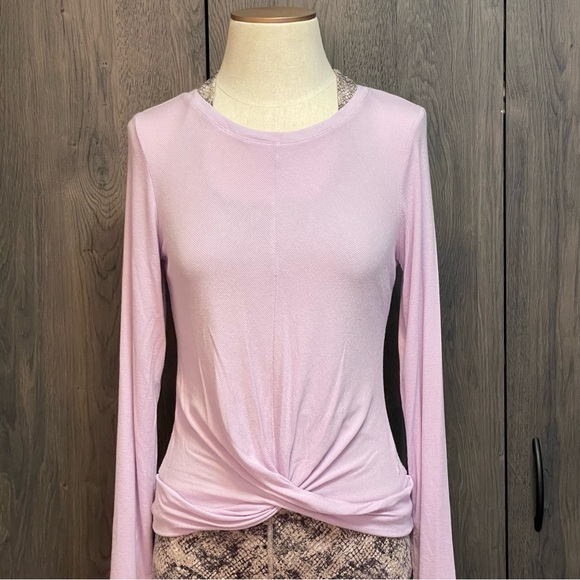 GAP Tops - GapFit Lavender Ribbed Long Sleeve Twist Front‎ Active Tee